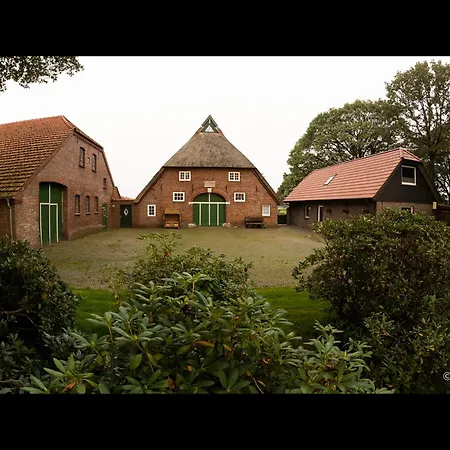 NEU! Ferienhaus am grünen Kamp *